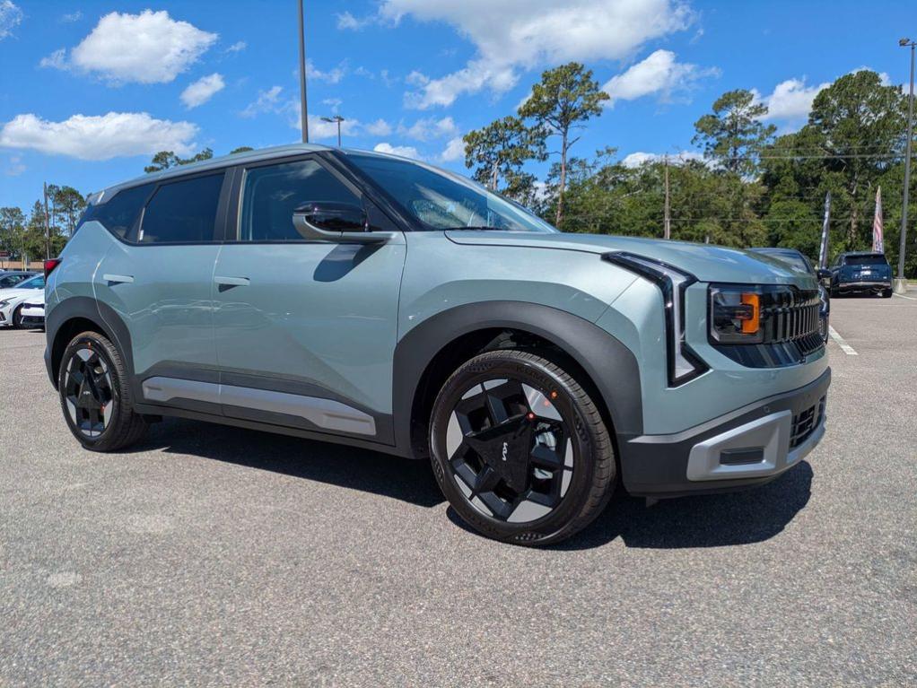 New 2027 Kia Seltos S