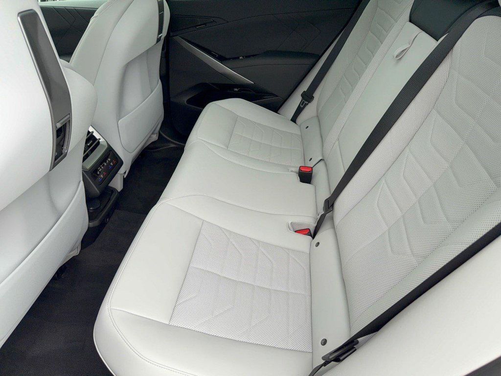 2027 BMW X5 40 XDRIVE — миниатюра 25