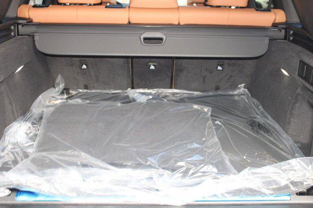 صورة مصغرة 32 لـ 2026 BMW X5 PHEV XDRIVE50E