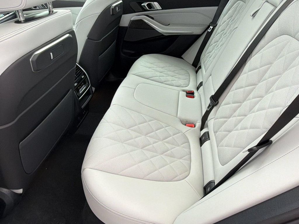 2026 BMW X5 SDRIVE40I — миниатюра 23