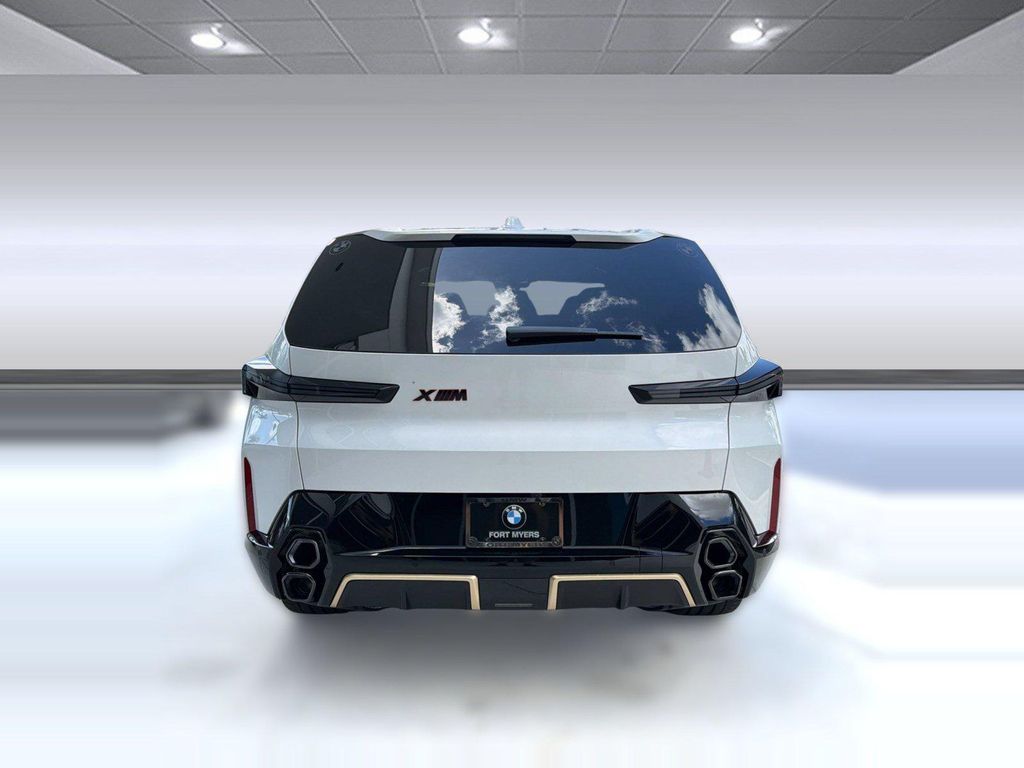 2026 BMW XM LABEL 照片 10