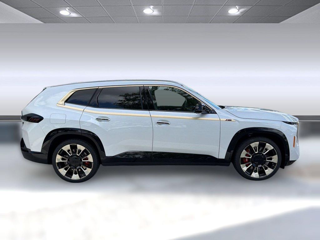 2026 BMW XM LABEL 照片 8