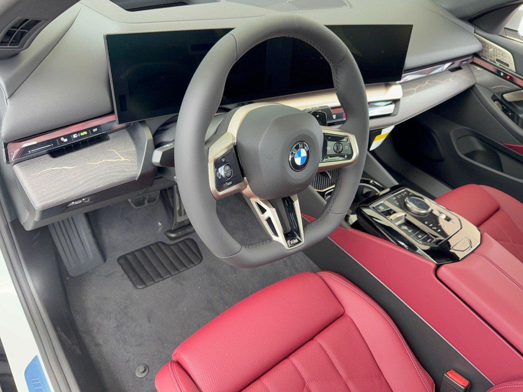 2027 BMW 530 I XDRIVE 照片 4