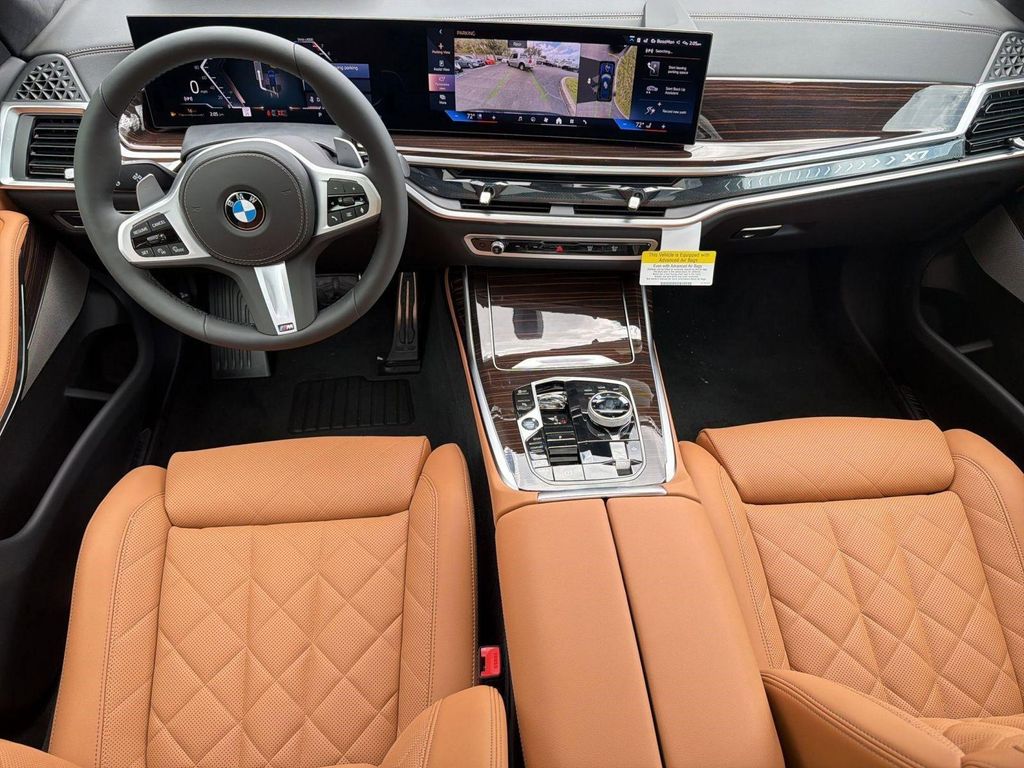 صورة مصغرة 16 لـ 2027 BMW X7 XDRIVE40I