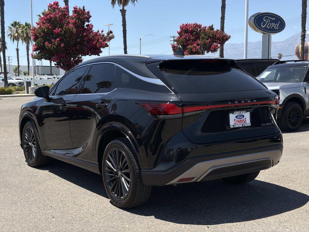 صورة 7 لـ 2025 Lexus RX 350 PREMIUM