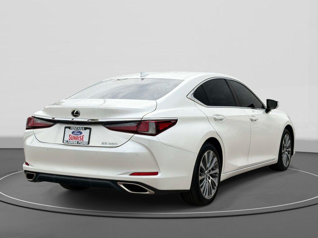 صورة 5 لـ 2020 Lexus ES 350 BASE