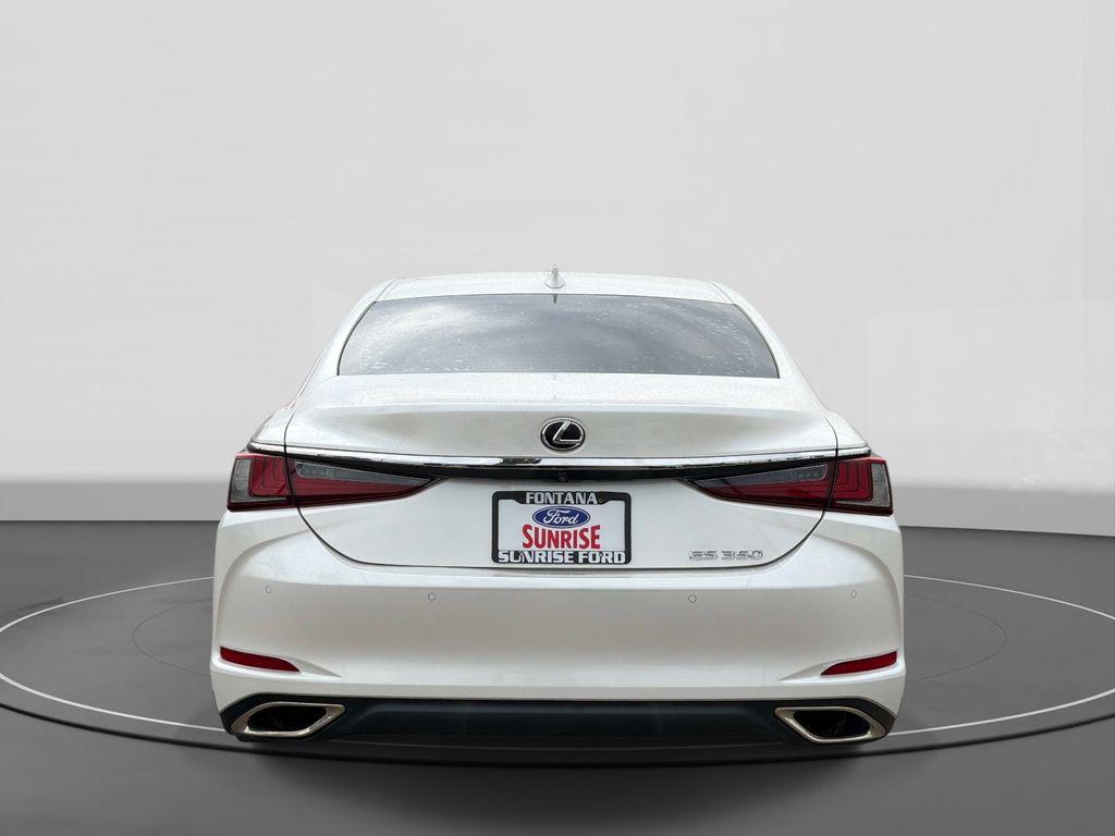 صورة 6 لـ 2020 Lexus ES 350 BASE