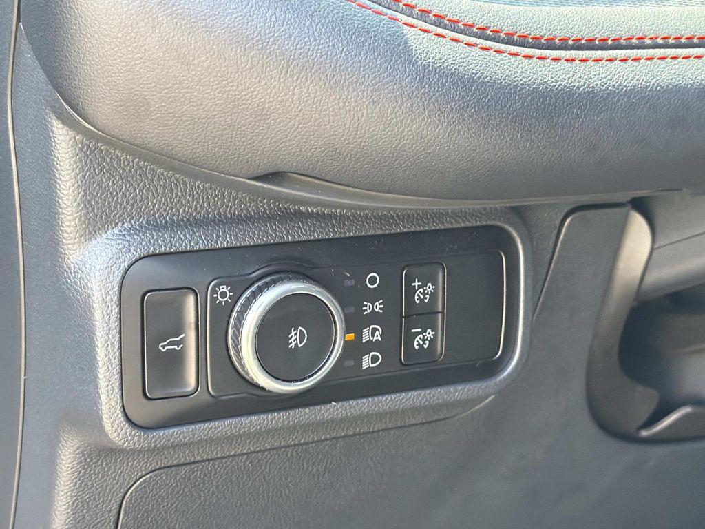 2025 FORD EXPLORER ST 缩略图 24