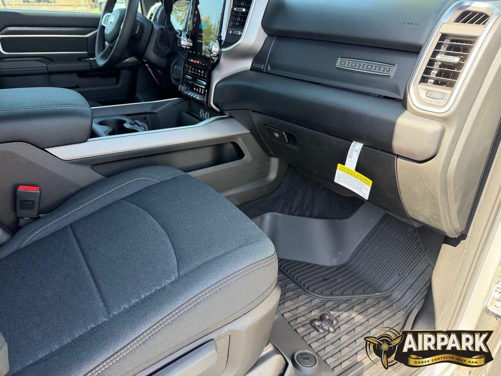 2026 RAM 2500 BIG HORN CREW CAB 4X4 6'4' BOX thumbnail 13