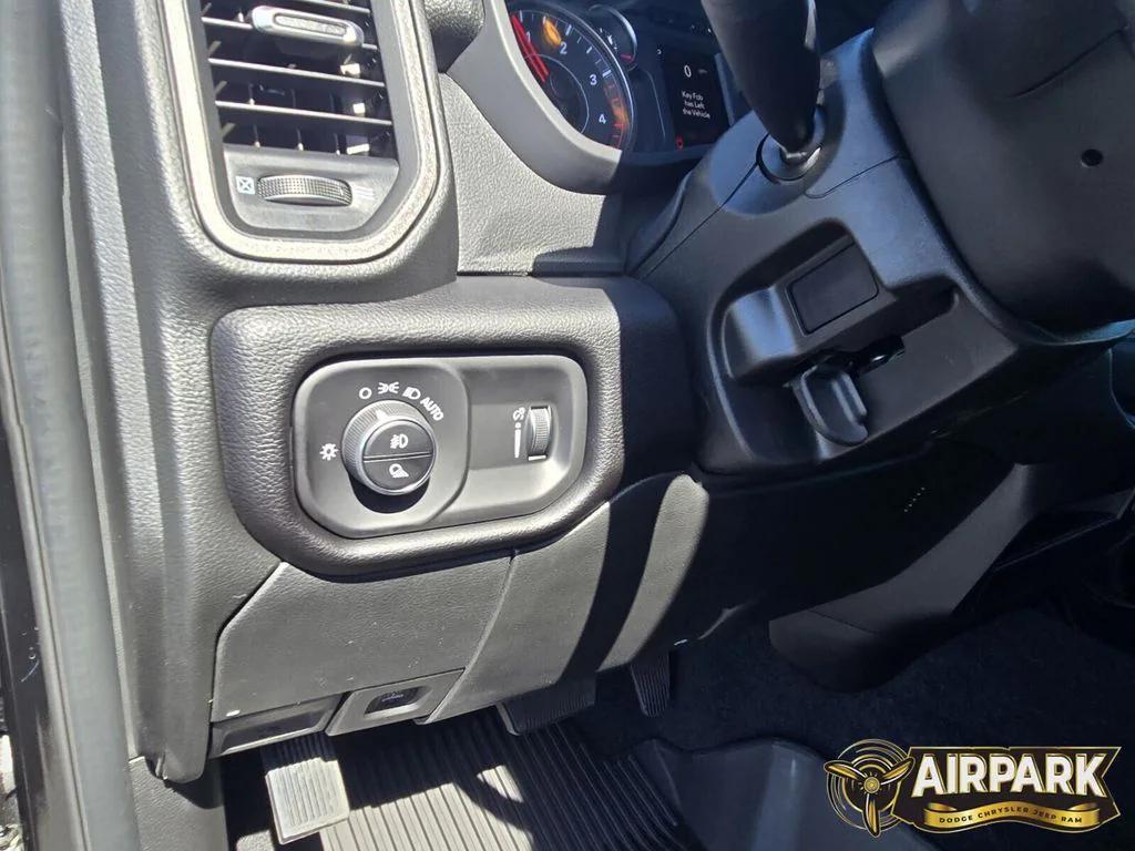 2025 RAM 2500 TRADESMAN CREW CAB 4X4 6'4' BOX 缩略图 20