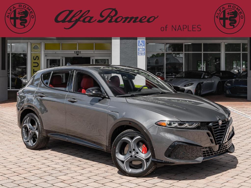 New 2026 Alfa Romeo Tonale Base