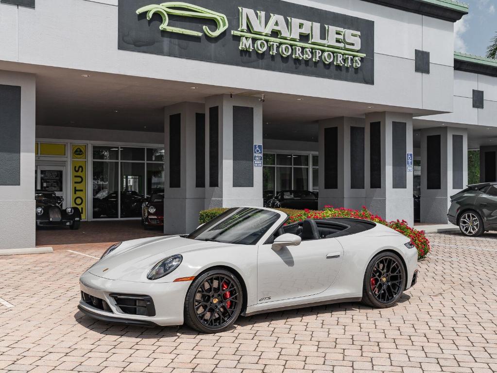 صورة مصغرة 21 لـ 2024 Porsche 911 CARRERA GTS