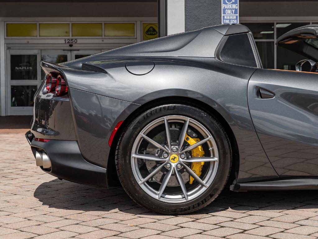 صورة مصغرة 50 لـ 2022 Ferrari 812 GTS BASE