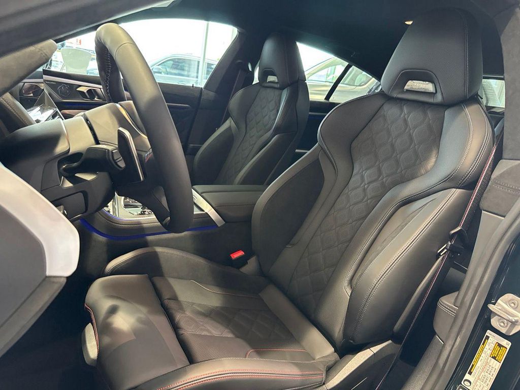 2026 BMW M850 GRAN COUPE XDRIVE — миниатюра 15