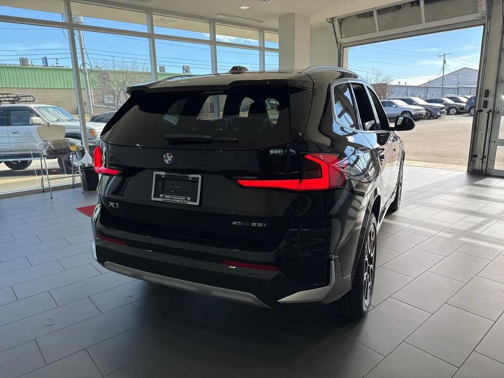 BMW X1 XDRIVE28I - 7