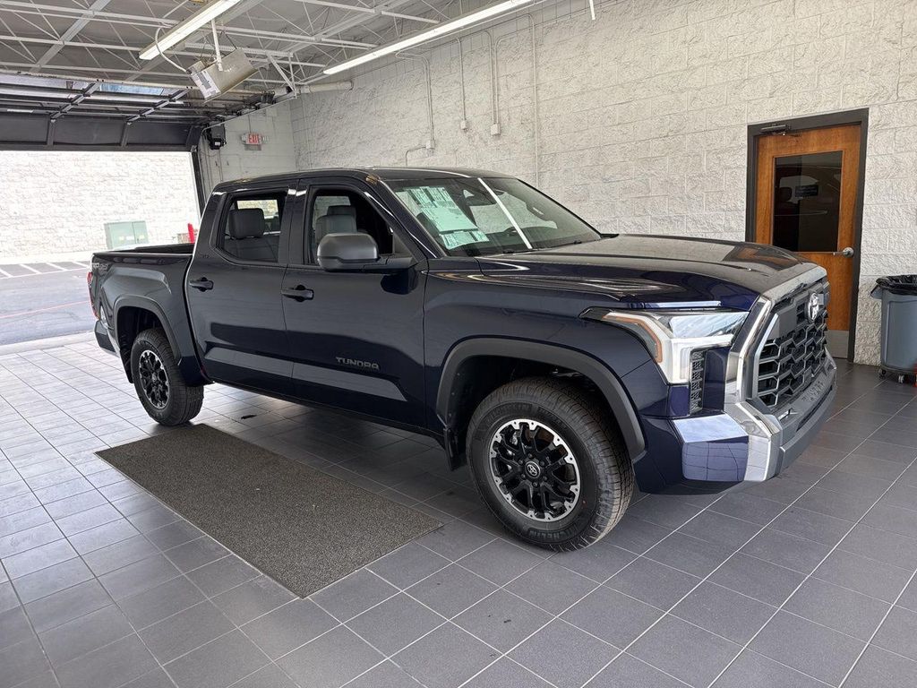 New 2026 Toyota Tundra SR5