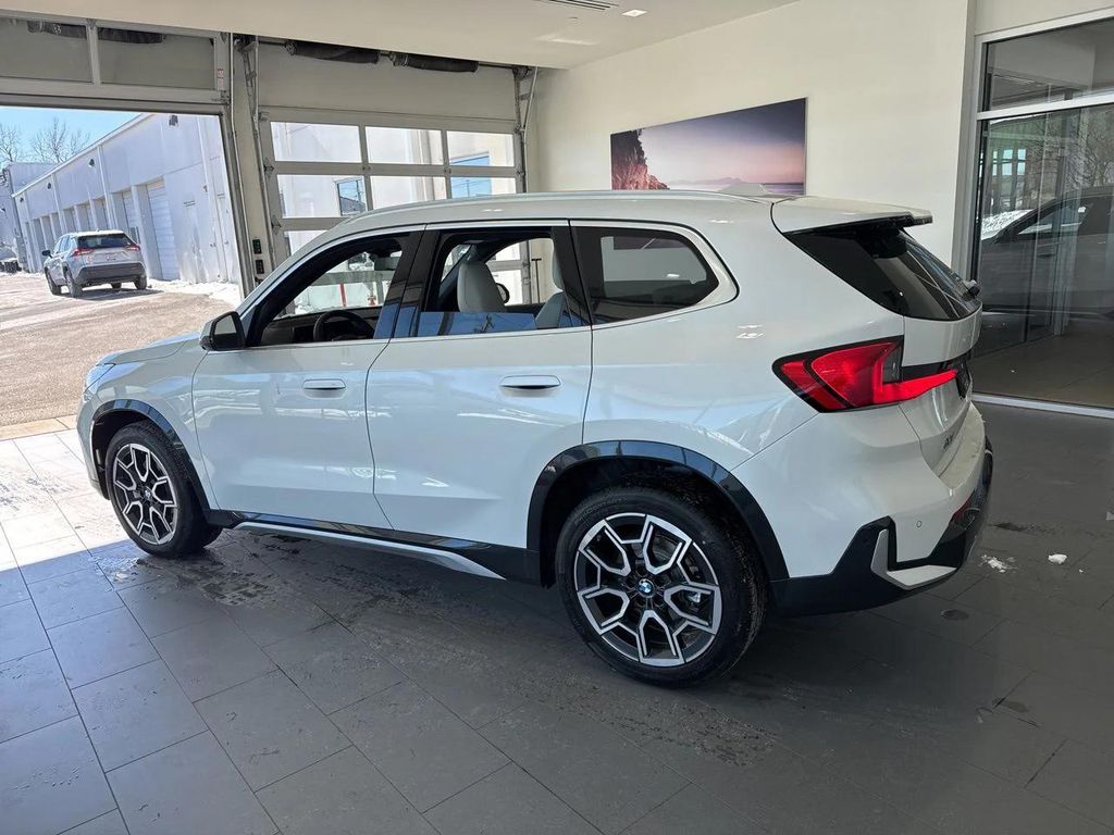 BMW X1 XDRIVE28I - 5