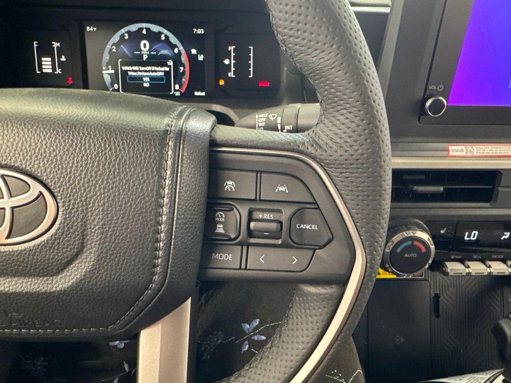 صورة مصغرة 19 لـ 2026 Toyota TACOMA SR5