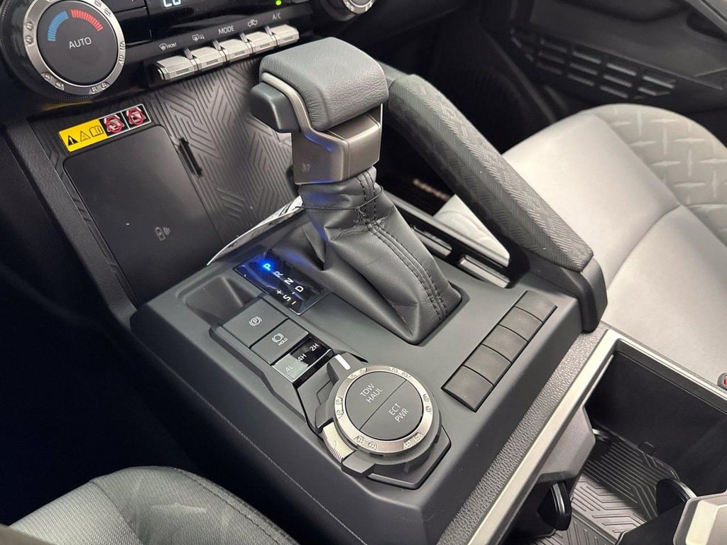 2026 Toyota TACOMA SR5 缩略图 26