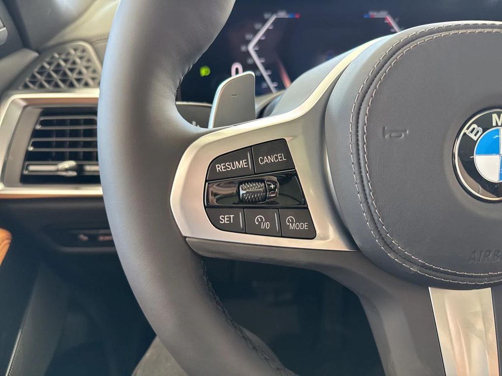 صورة مصغرة 20 لـ 2026 BMW X5 XDRIVE40I