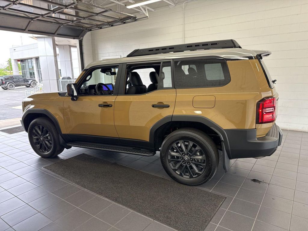 TOYOTA LAND CRUISER - 5