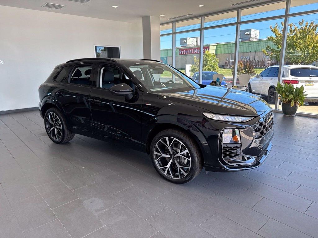 New 2026 Audi Q3 TFSI quattro S tronic
