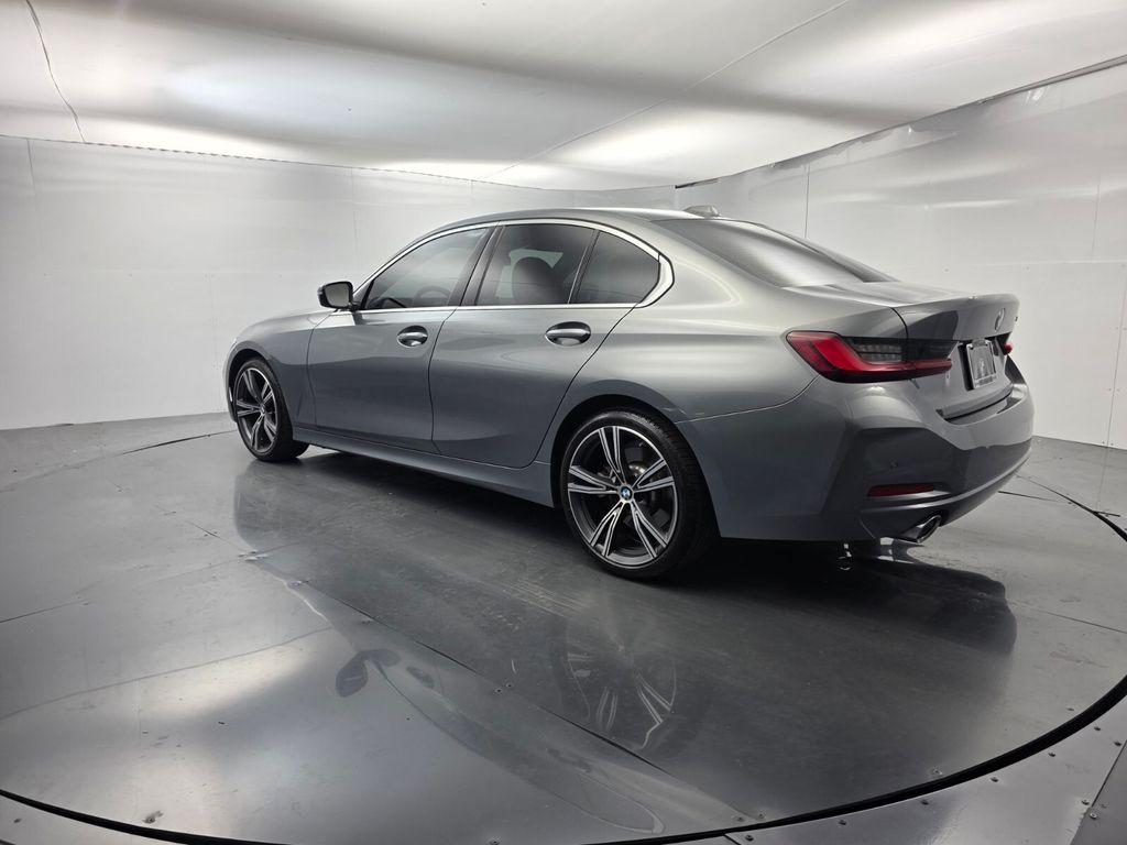 صورة 6 لـ 2024 BMW 330 I