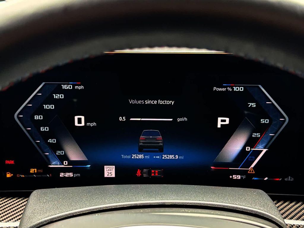 2025 BMW X7 M60I — миниатюра 26