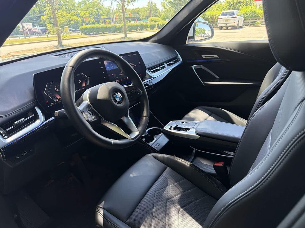 2026 BMW X1 XDRIVE28I photo 10