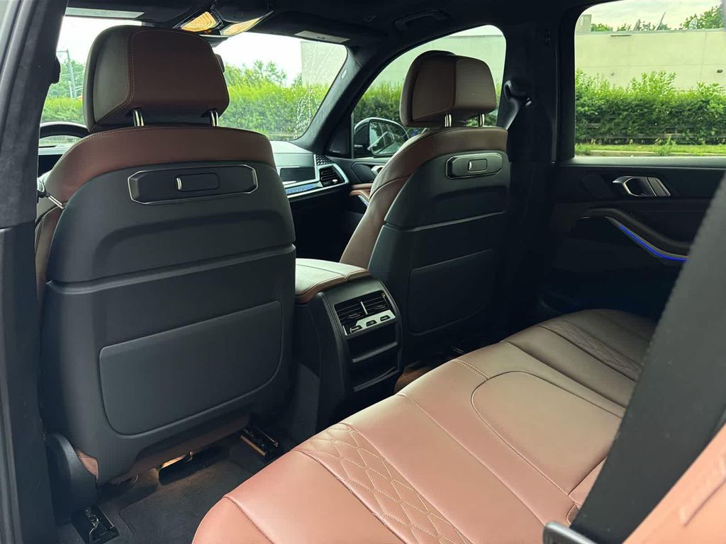 صورة مصغرة 20 لـ 2024 BMW X5 XDRIVE40I