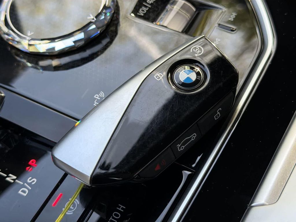 2025 BMW 760 XDRIVE 缩略图 30
