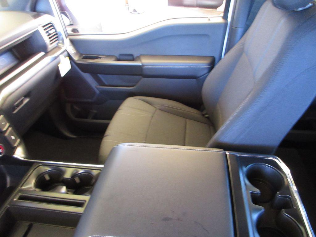 صورة مصغرة 23 لـ 2026 FORD F-150 STX