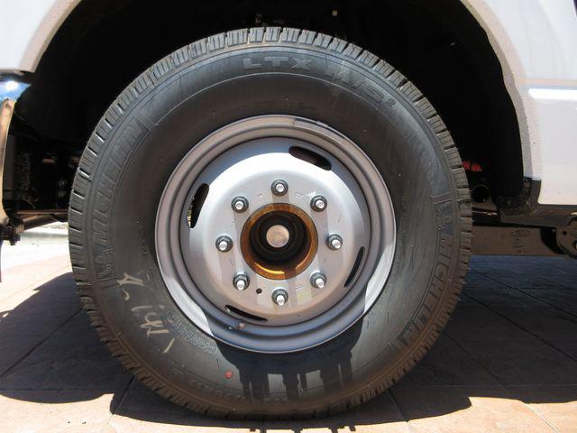 صورة 8 لـ 2026 FORD F-350 XL
