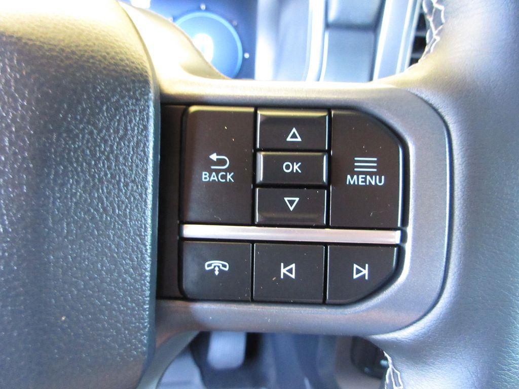 صورة مصغرة 17 لـ 2026 FORD F-150 LARIAT
