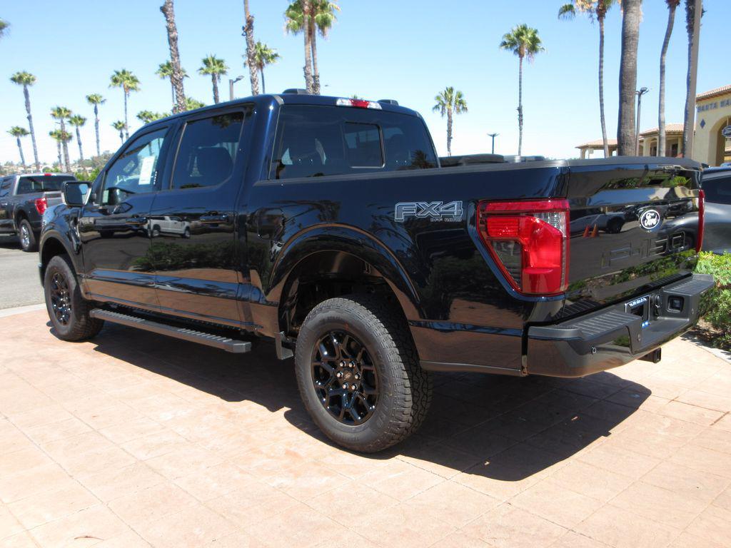 2026 FORD F-150 XLT — фото 2