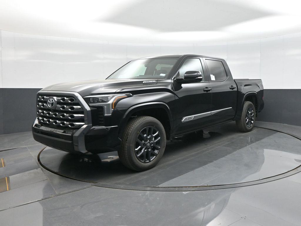 TOYOTA TUNDRA - 4