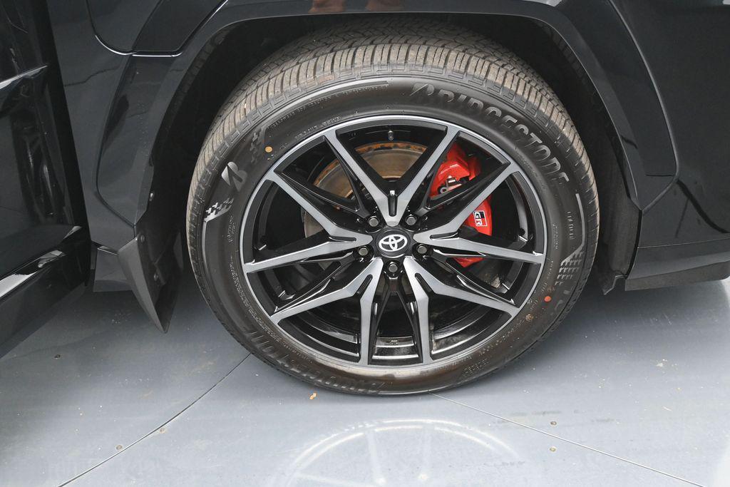 صورة مصغرة 38 لـ 2026 Toyota RAV4 PLUG-IN HYBRID GR SPORT