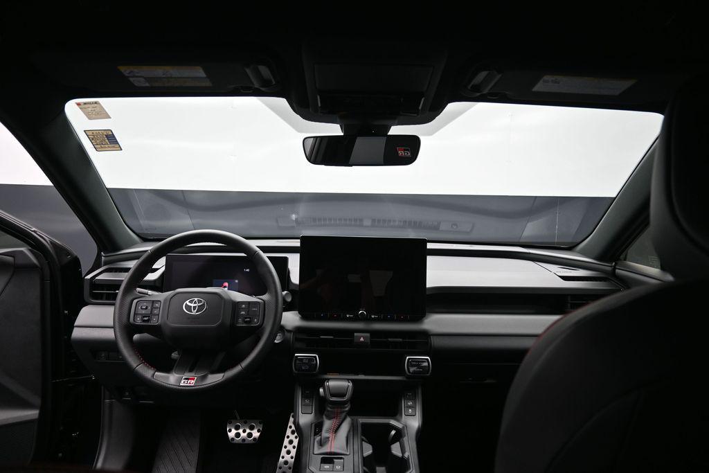 صورة مصغرة 28 لـ 2026 Toyota RAV4 PLUG-IN HYBRID GR SPORT