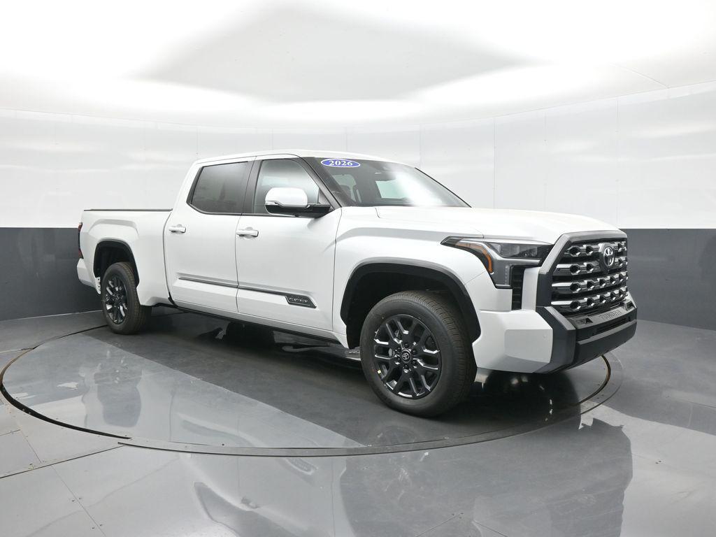 TOYOTA TUNDRA - 1