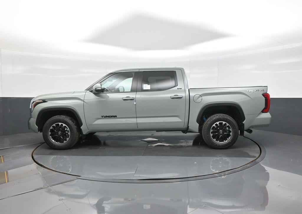 TOYOTA TUNDRA - 5