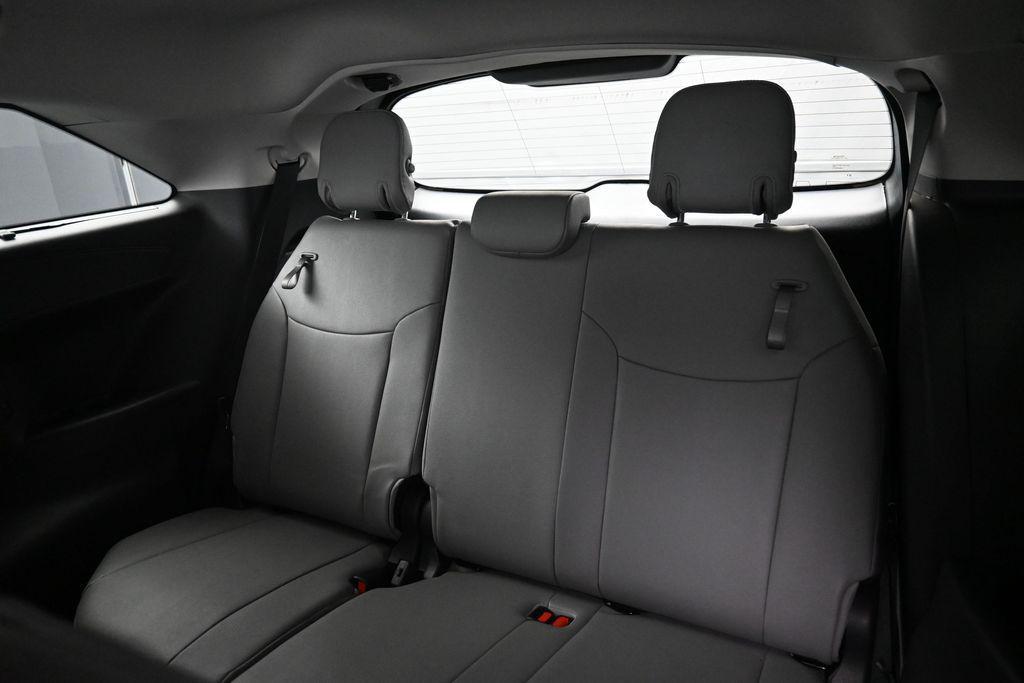 صورة مصغرة 29 لـ 2026 Toyota SIENNA XLE