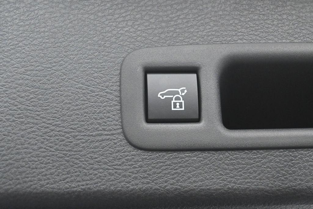 صورة مصغرة 31 لـ 2026 Toyota SIENNA XLE