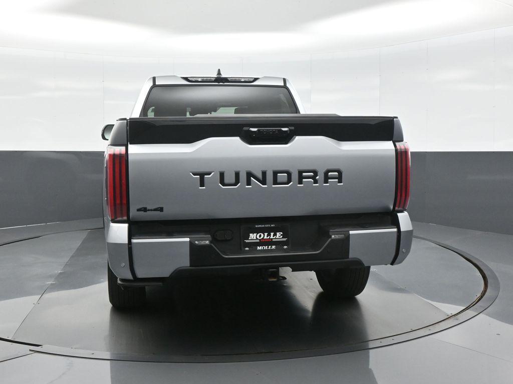 TOYOTA TUNDRA - 6