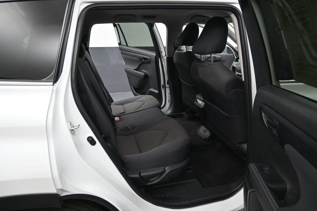 2023 Toyota HIGHLANDER L thumbnail 31