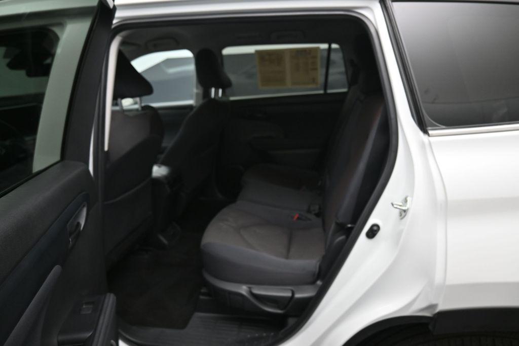 2023 Toyota HIGHLANDER L thumbnail 27