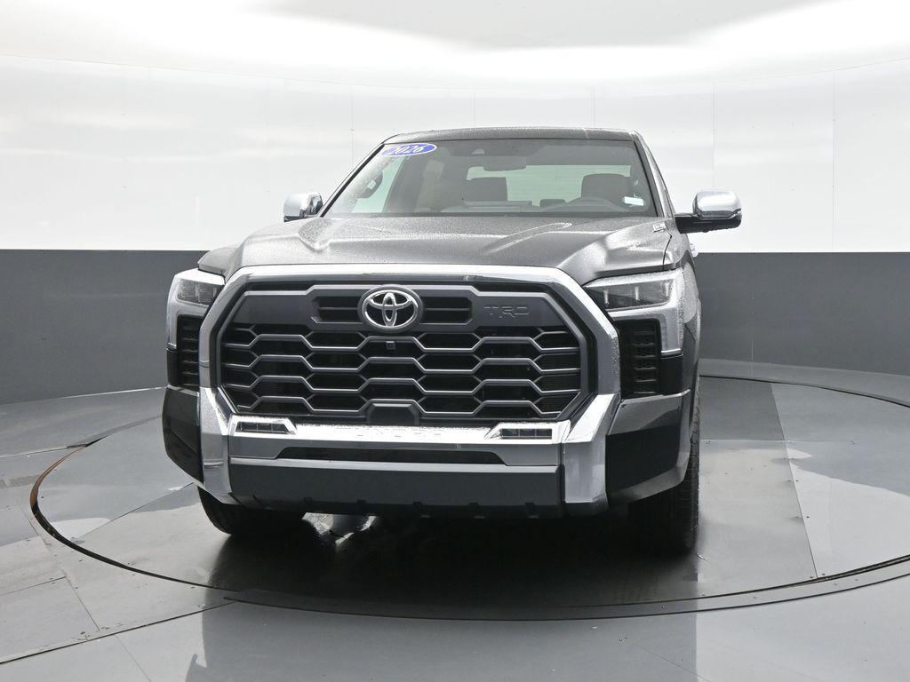TOYOTA TUNDRA - 3