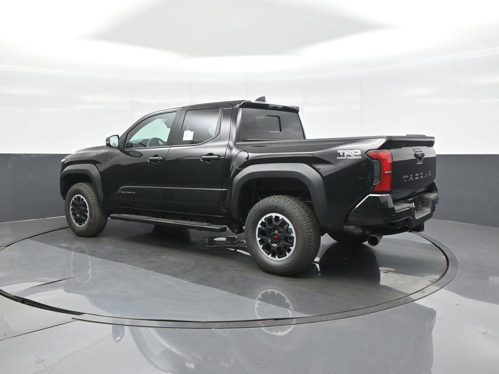 2026 Toyota TACOMA TRD OFF ROAD — фото 5