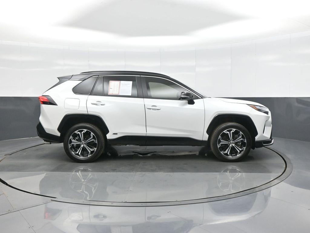 TOYOTA RAV4 - 10