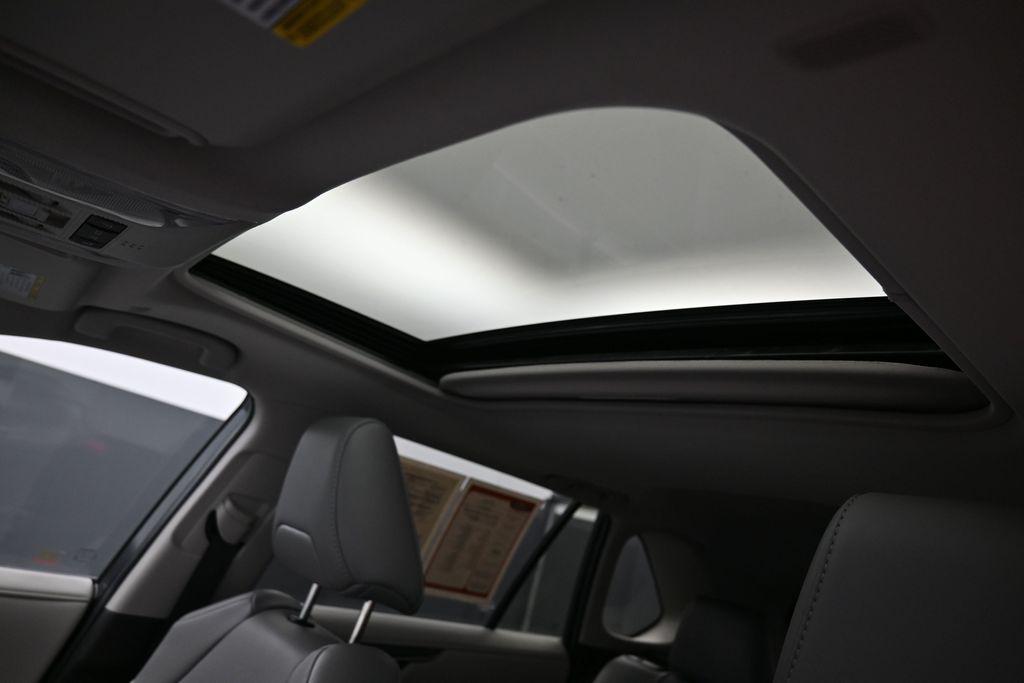 صورة مصغرة 27 لـ 2023 Toyota RAV4 LIMITED