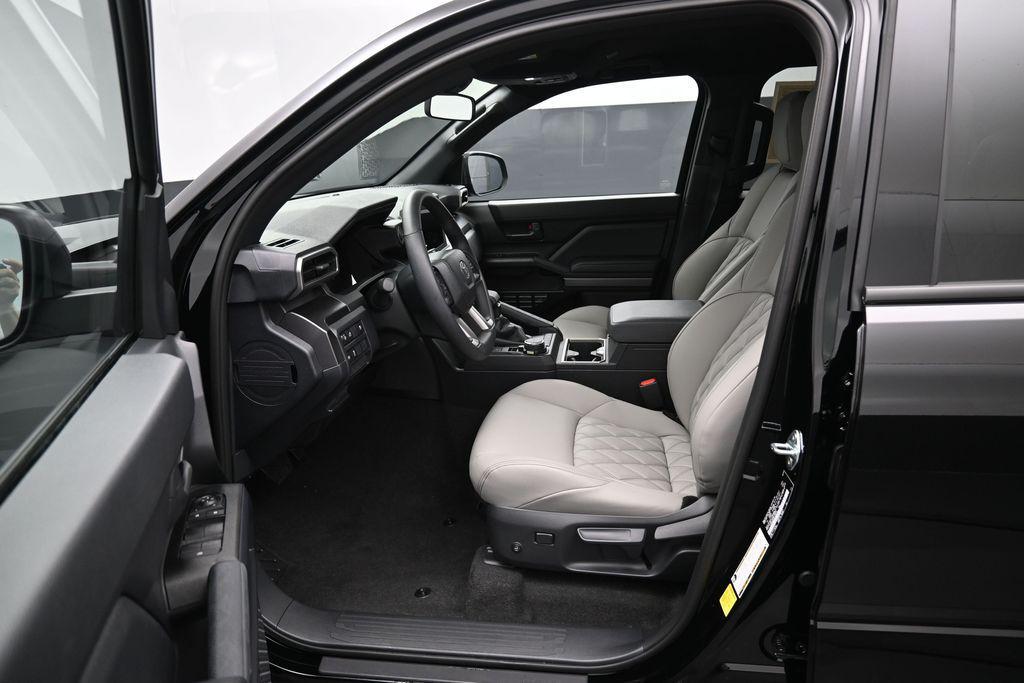 2026 Toyota 4RUNNER SR5 照片 9